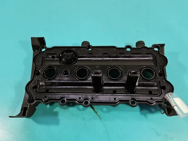Couvercle de soupape OEM 06F103469D pour VW Passat B6 2.0 FSI image 6