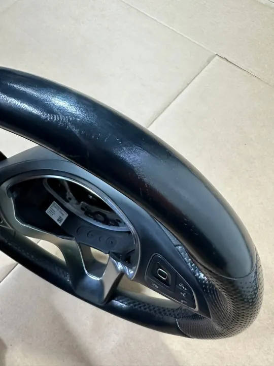 Volant cuir Mercedes W213 OEM A0004607103 multifonction image 8