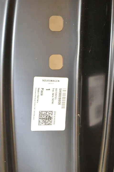 VW GOLF VIII KOMBI Höger Bakskärm Original image 5