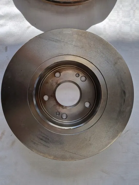 Disco de Freio Dianteiro BREMBO Renault Laguna II 01-07 OEM 09.8936.10 image 4