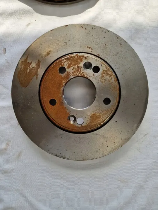 Disco de Freio Dianteiro BREMBO Renault Laguna II 01-07 OEM 09.8936.10 image 6