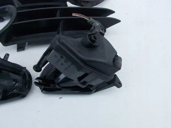 Luces Halógenas Izquierda Derecha Rejilla Audi A3 8P 2004-2008 image 10