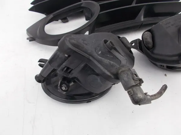 Luces Halógenas Izquierda Derecha Rejilla Audi A3 8P 2004-2008 image 8
