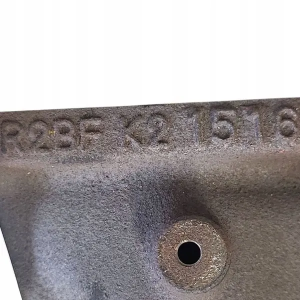 Colector de escape Mazda OE OEM JUT250651 image 6