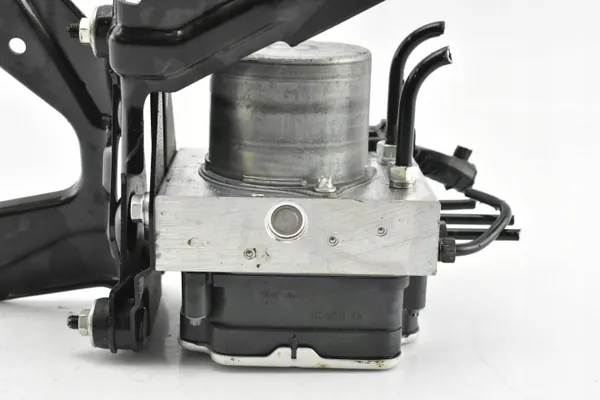 ABS-pumppu OEM 44540-K0150 Toyota Yaris IV:lle image 3