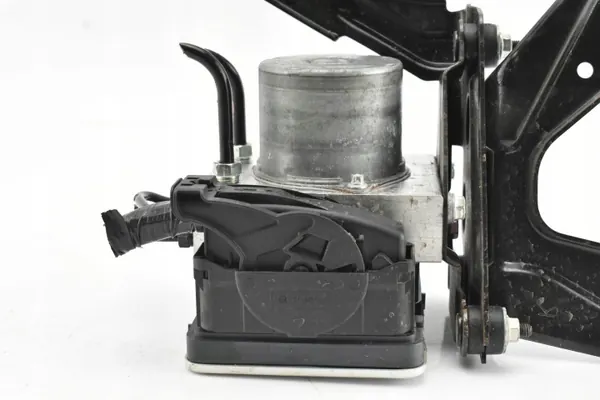ABS-pumppu OEM 44540-K0150 Toyota Yaris IV:lle image 5
