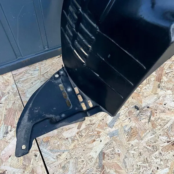 KIA Sorento 2012 Oikea etupyöräkaari image 2