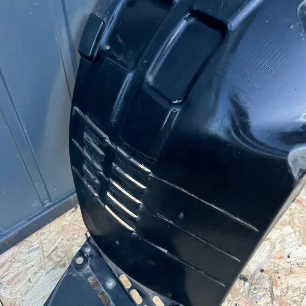 KIA Sorento 2012 Oikea etupyöräkaari image 3