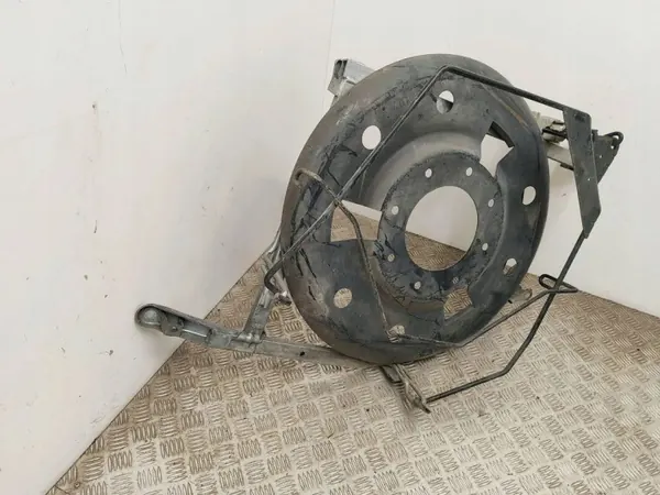 Reserveradhalter OEM 849A75735R für Renault Scenic image 3