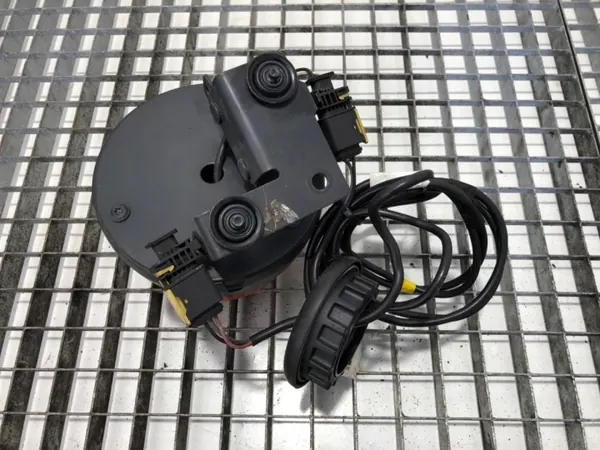 Luz de baliza LED OEM para Volvo FH II 460 - Branco image 3