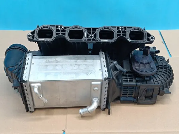 SKODA KAROQ LIFT 1.5 TSI 110KW 2023 Ansaugkrümmer OEM 05E129709S image 2