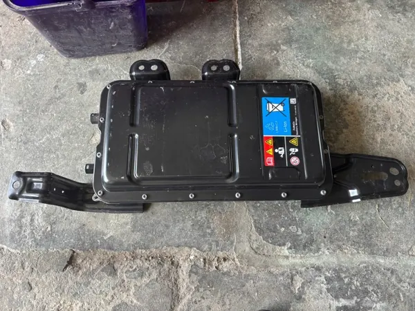Bateria Híbrida Ford Kuga MK3 OEM MMX68-10B759-CG image 2