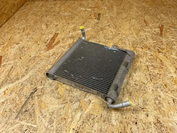 Enfriador de agua adicional Range Rover Velar Jaguar F-Pace image 10