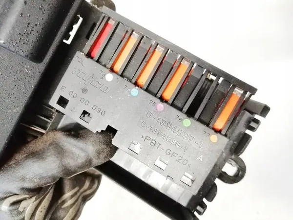 Caixa de fusíveis Mercedes-Benz E-CLASS 2005 2.2L 2115461341 image 3