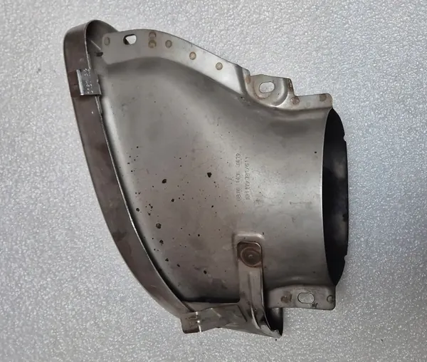 MERCEDES-BENZ SLK R172 Extremidade do Tubo de Escape Direito A1724900527 image 10