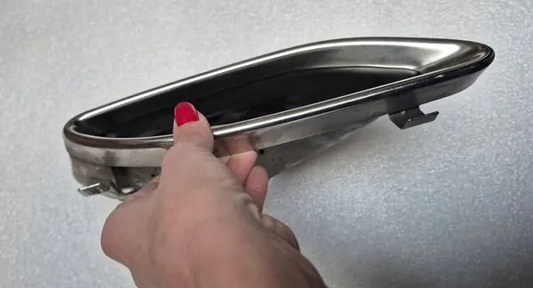 MERCEDES-BENZ SLK R172 Extremidade do Tubo de Escape Direito A1724900527 image 7