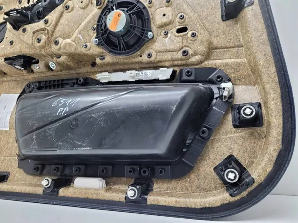 OEM 1777774 Framhöger Dörrklädsel BMW 5 image 10