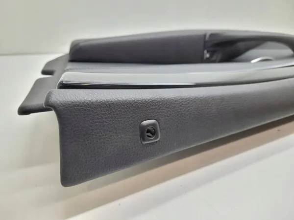 OEM 1777774 Framhöger Dörrklädsel BMW 5 image 5