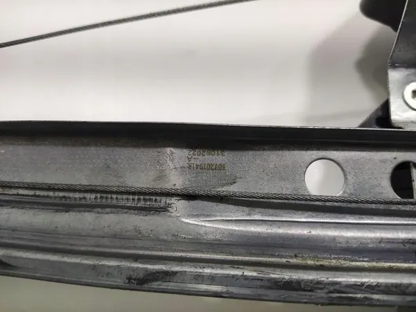 Elevador de vidro dianteiro direito Renault Express II 2021-24 OEM image 5