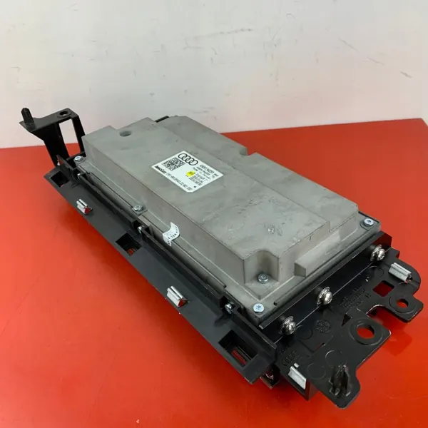 Audi A8 D5 navigatiescherm OEM 4N0919605M image 7