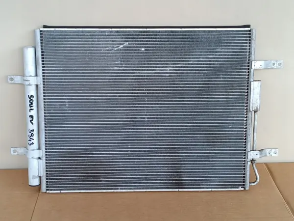 Condensador AC KIA SOUL III 2020+ PHEV Pieza OEM image 2
