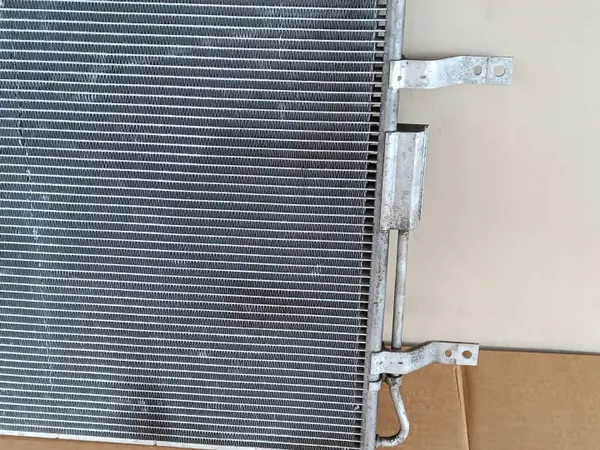 Condensador AC KIA SOUL III 2020+ PHEV Pieza OEM image 4