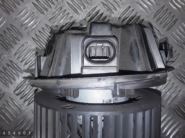 Ventilateur moteur Citroen C2 2005 f665878c image 5