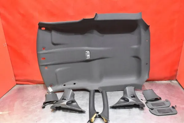 OEM 96867466ZE Musta Pilaripäällyste Citroen DS3 2010-2014 image 2