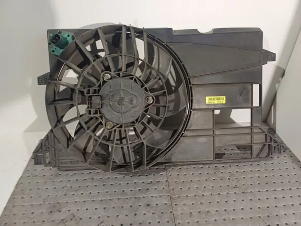 Ventilador de radiador Ford Fiesta 2007 C9G4A image 3