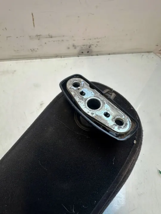 Apoio de braço esquerdo condutor OEM 6345345 Mercedes E W124 image 3