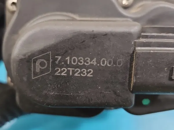 EGR-venttiili OEM 710334000 Audi A4 B8 2.0 TDI:lle image 8