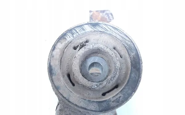 Skoda Octavia Mk1 Achterdifferentieelsteun OEM ARA135203 image 4