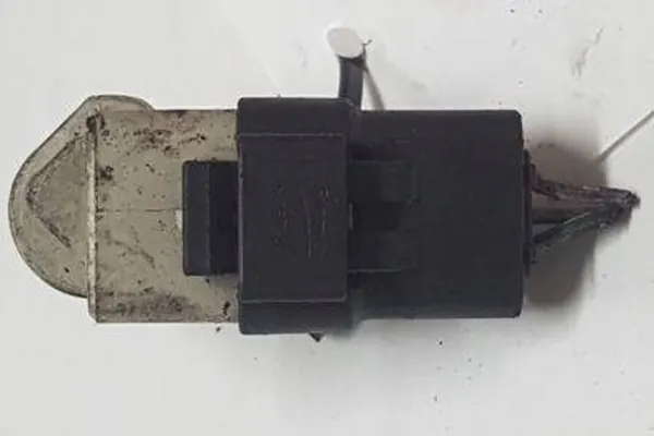 Sensor de posición del árbol de levas FORD MONDEO IV TURNIER 9661135980 image 4