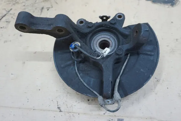 OEM G.VITARA II PIASTA PRAWA 1,9 DDIS Etupyörännavan Oikea image 4