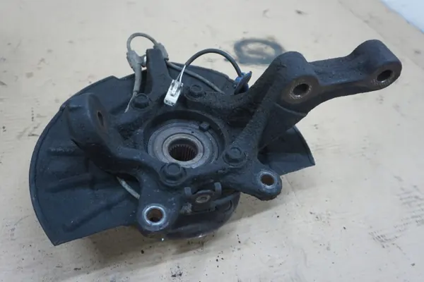 OEM G.VITARA II PIASTA PRAWA 1,9 DDIS Etupyörännavan Oikea image 8