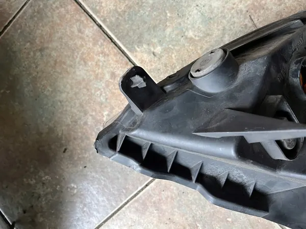 Faros Izquierdo Trafic Vivaro Primastar 01-14 image 6