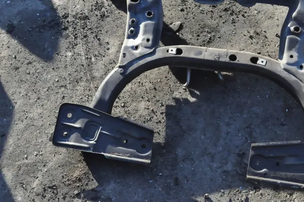 Mercedes W176 Aufhängungsquerlenker OEM 422195 image 7