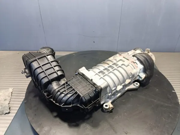 Compressor de ar OEM Wrakowisko-28336- para VW Touran 1.4 TSI image 4