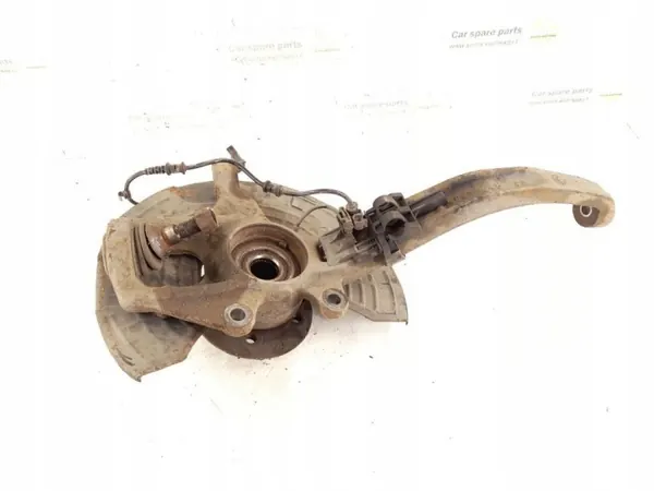 Mercedes-Benz R W251 Etu oikea pyörännapa OEM A2513300820 image 5