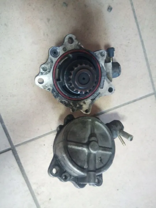 Pompe à vide Nissan OEM XEW948XSW9+489+48XSW image 2
