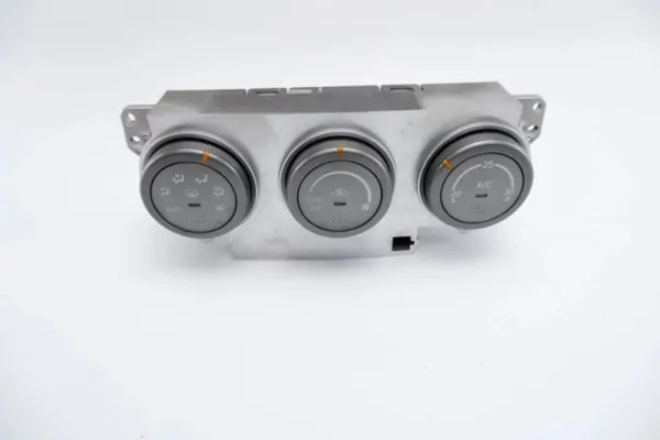 Cadre climatisation OEM 72311FE080 Subaru Impreza II Hawkeye image 2