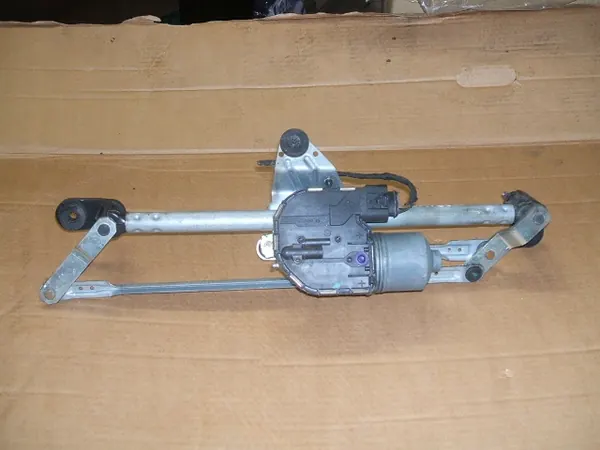 Skoda Octavia III ruitenwissermotor 5E1955023B image 3