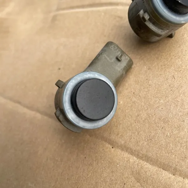 PDC Parkeringssensor FORD MUSTANG MACH-E image 10