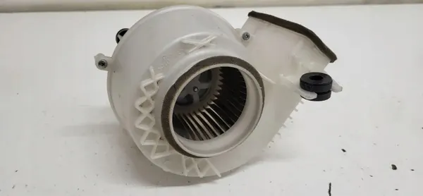Blazerventilator OEM G923053010 voor Lexus IS III XE30 2018 image 6