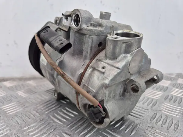 Compresor de aire acondicionado Mercedes CLA180 W117 A0042300311 image 4