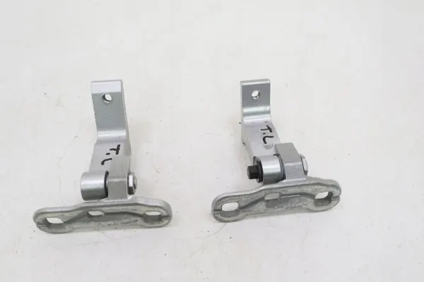 Dobradiça Porta Esquerda Traseira Volvo XC90 II OEM 31424589 image 3