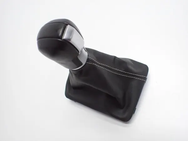 Pomo de cambios DSG cuero OEM 576713203A usado image 4