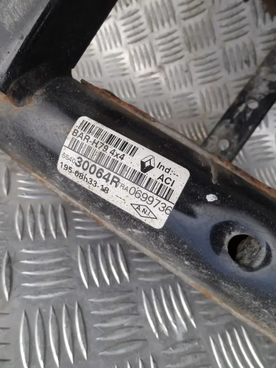 DACIA DUSTER II 1.2 TCE 4x4 Poutre de Suspension Arrière OEM image 4