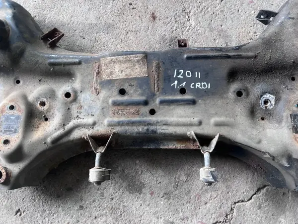 OEM I20 II Vorderachsträger - Gebrauchtes Hyundai OE image 3