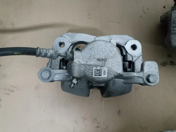 Vorderer linker rechter Bremssattel BMW G20 F40 F48 OEM image 3